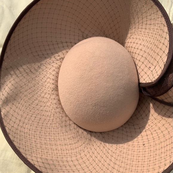 Hat - Picture 2 of 5